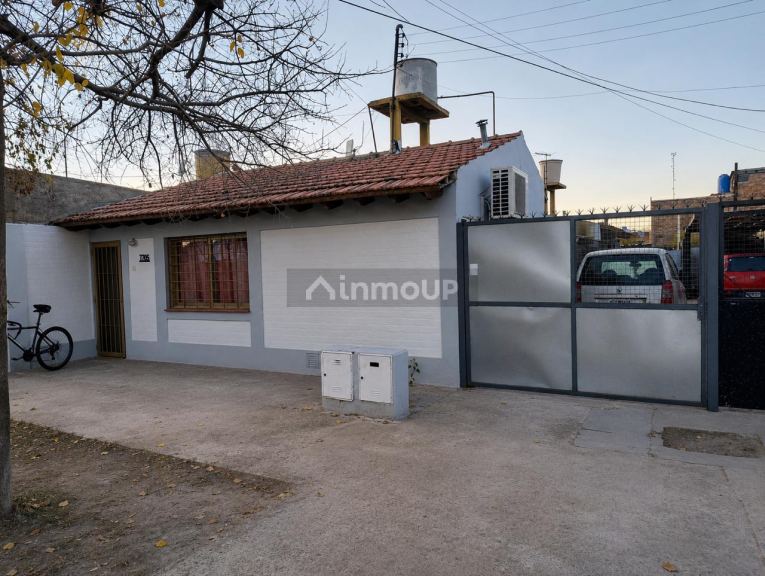 Casa en Venta en Guaymallen, Mendoza