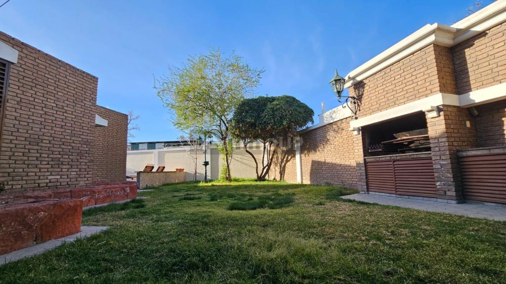 Casa en Venta en Godoy Cruz, Mendoza