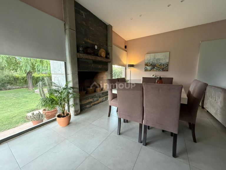 Casa en Venta en Maipu, Mendoza