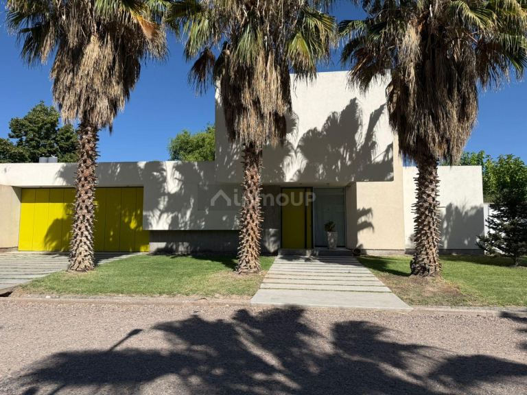 Casa en Venta en Maipu, Mendoza