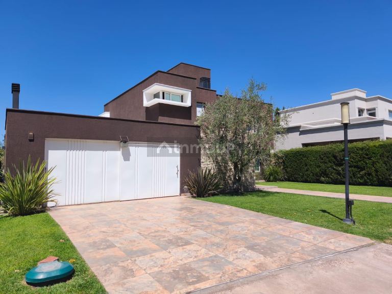 Casa en Venta en Lujan de Cuyo, Mendoza