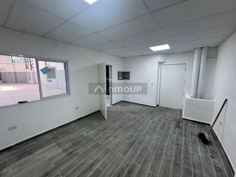 Local Comercial en Alquiler en Barracas, Capital Federal