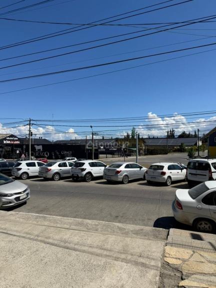 Local Comercial en Alquiler en San Carlos de Bariloche, Rio Negro
