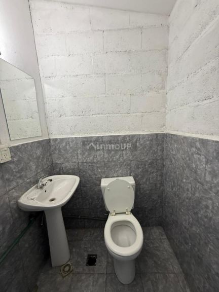 Local Comercial en Alquiler en San Carlos de Bariloche, Rio Negro