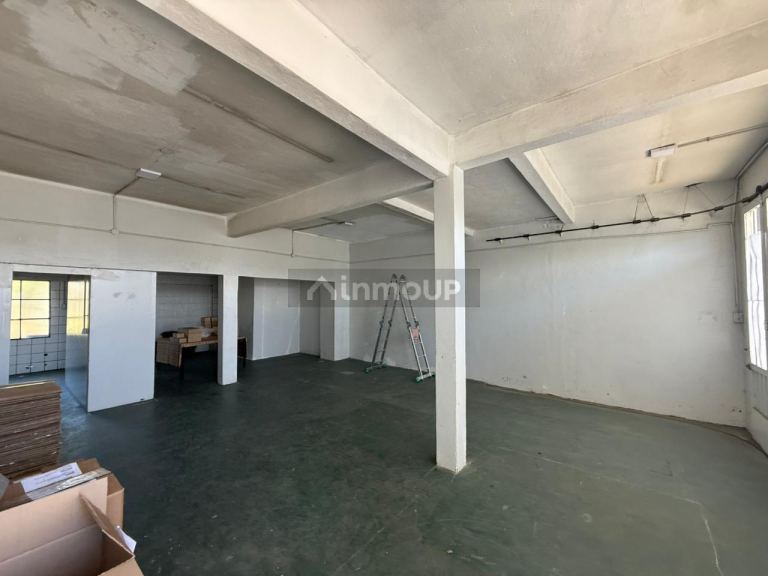 Local Comercial en Alquiler en San Carlos de Bariloche, Rio Negro