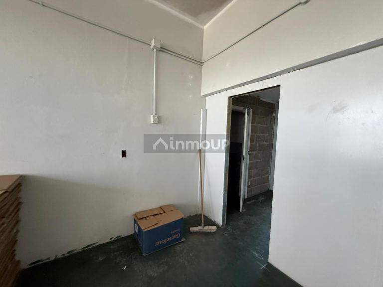 Local Comercial en Alquiler en San Carlos de Bariloche, Rio Negro