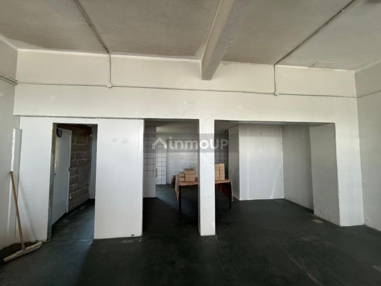 Local Comercial en Alquiler en San Carlos de Bariloche, Rio Negro