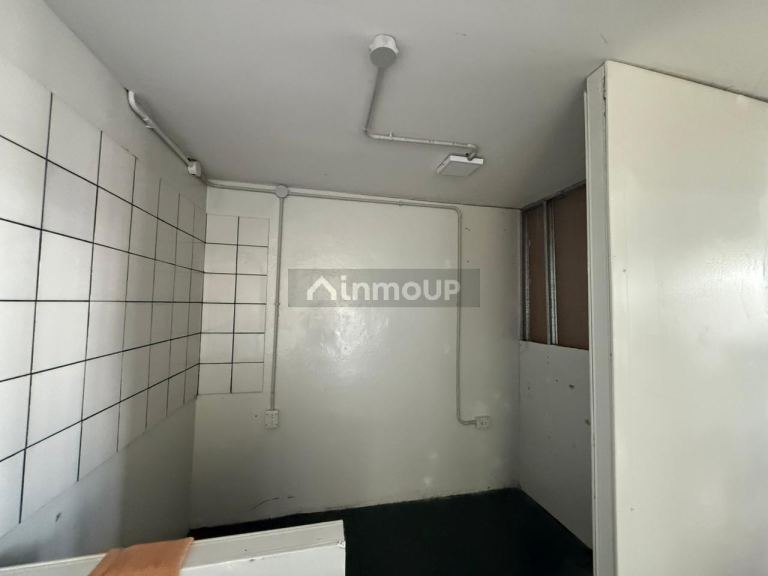 Local Comercial en Alquiler en San Carlos de Bariloche, Rio Negro