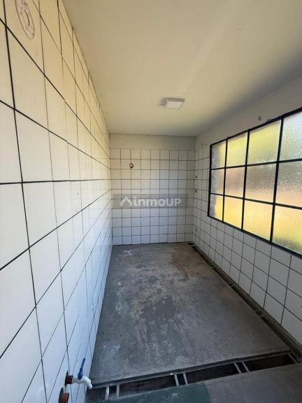 Local Comercial en Alquiler en San Carlos de Bariloche, Rio Negro