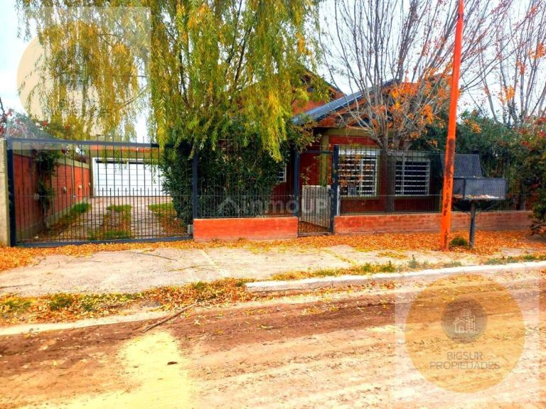 Casa en Venta en Fernandez Oro, Rio Negro