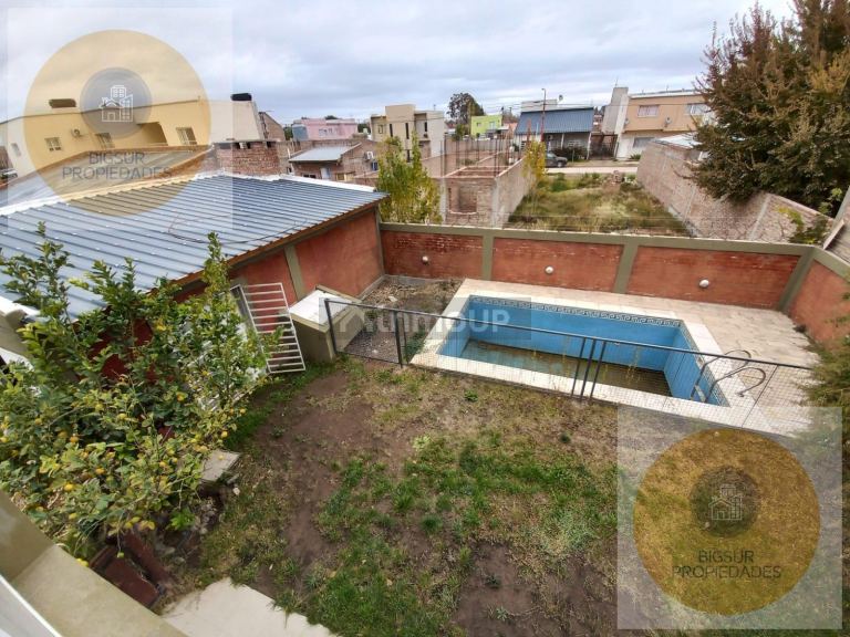 Casa en Venta en Fernandez Oro, Rio Negro