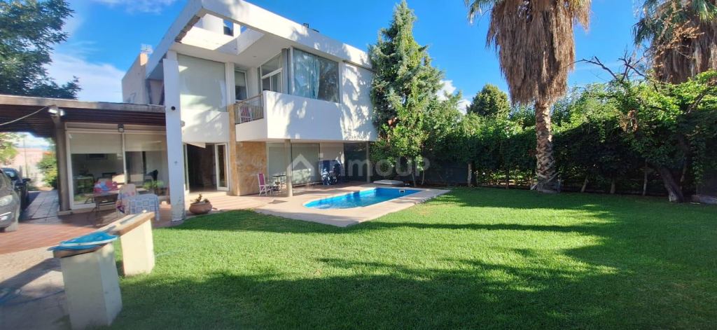 Casa en Venta en Maipu, Mendoza