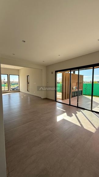 Casa en Venta en Maipu, Mendoza