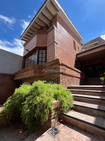 Casa en Venta en Capital, Mendoza