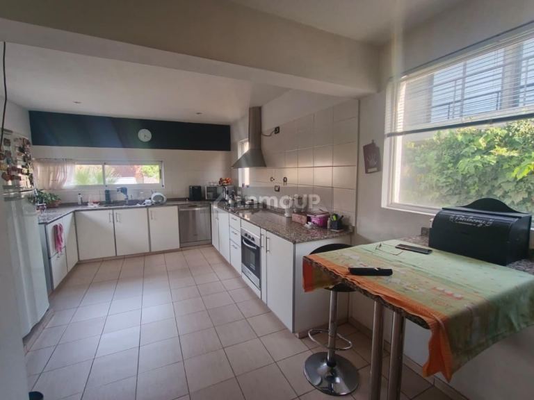 Casa en Venta en Lujan de Cuyo, Mendoza - USD 210.000 | Inmoup - 15