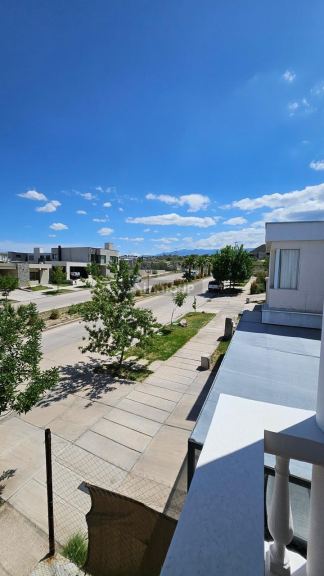 Casa en Alquiler en Las Heras, Mendoza