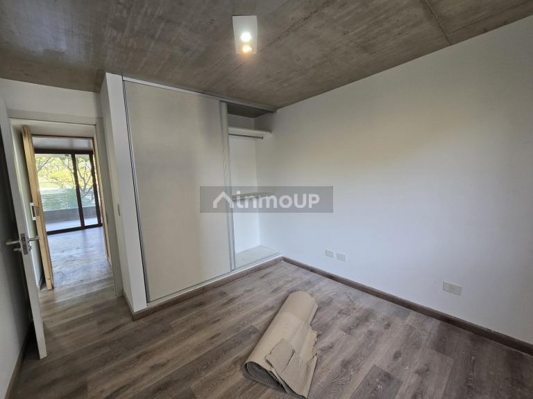 Departamento en Alquiler en Tres de Febrero, G.B.A. Zona Oeste