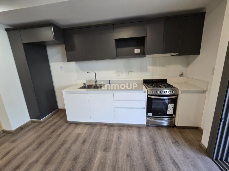 Departamento en Alquiler en Tres de Febrero, G.B.A. Zona Oeste