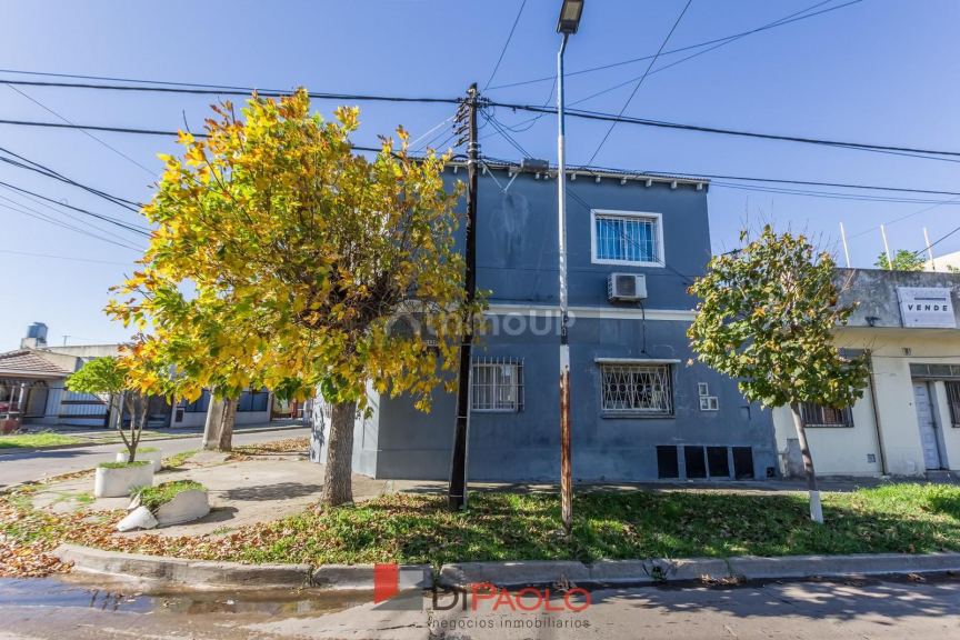 P H en Venta en Tres de Febrero, G.B.A. Zona Oeste