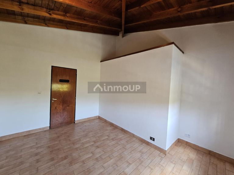Casa en Alquiler en Tres de Febrero, G.B.A. Zona Oeste