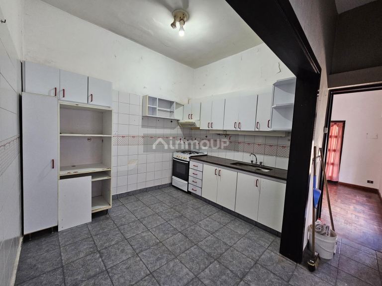 Casa en Alquiler en Tres de Febrero, G.B.A. Zona Oeste