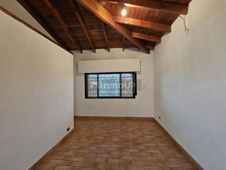 Casa en Alquiler en Tres de Febrero, G.B.A. Zona Oeste