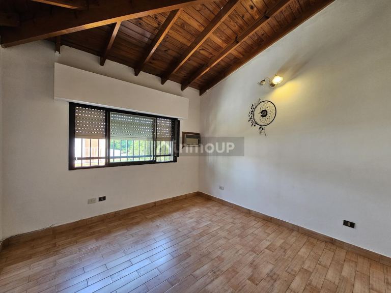 Casa en Alquiler en Tres de Febrero, G.B.A. Zona Oeste