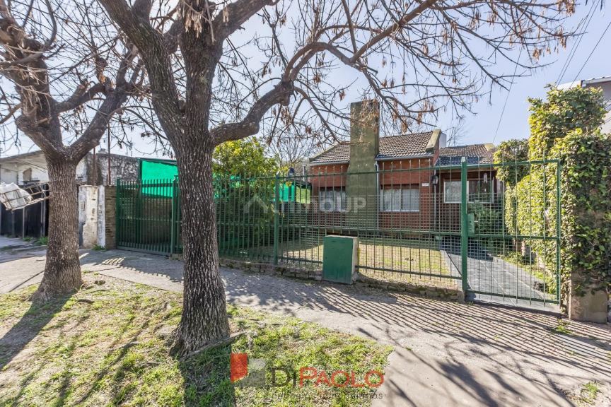 Casa en Venta en General San Martin, G.B.A. Zona Norte