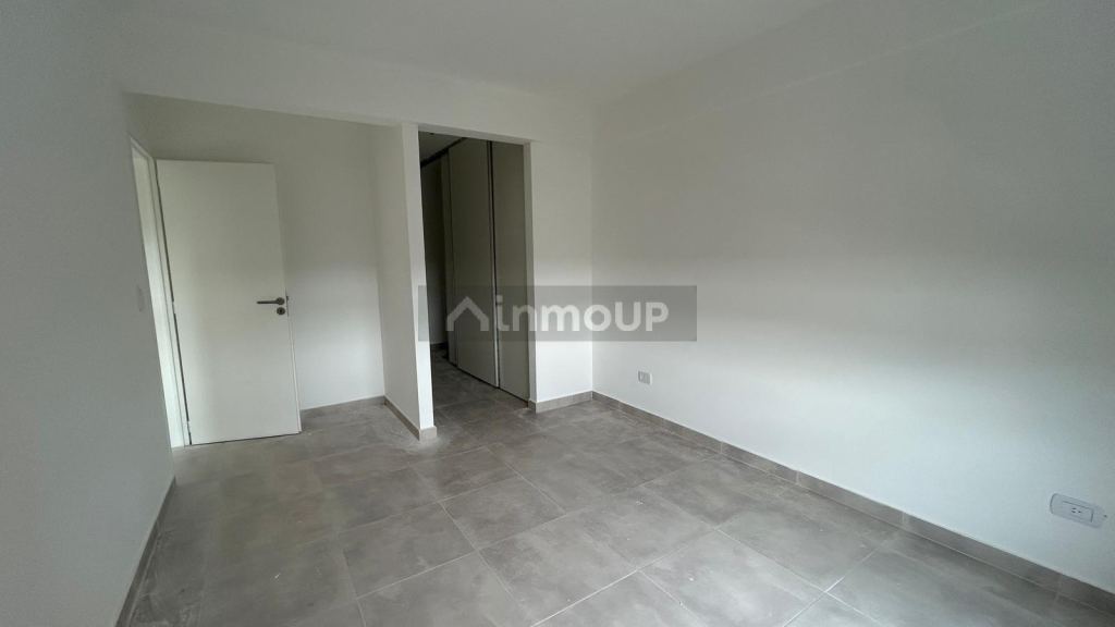 Departamento en Venta en Tres de Febrero, G.B.A. Zona Oeste
