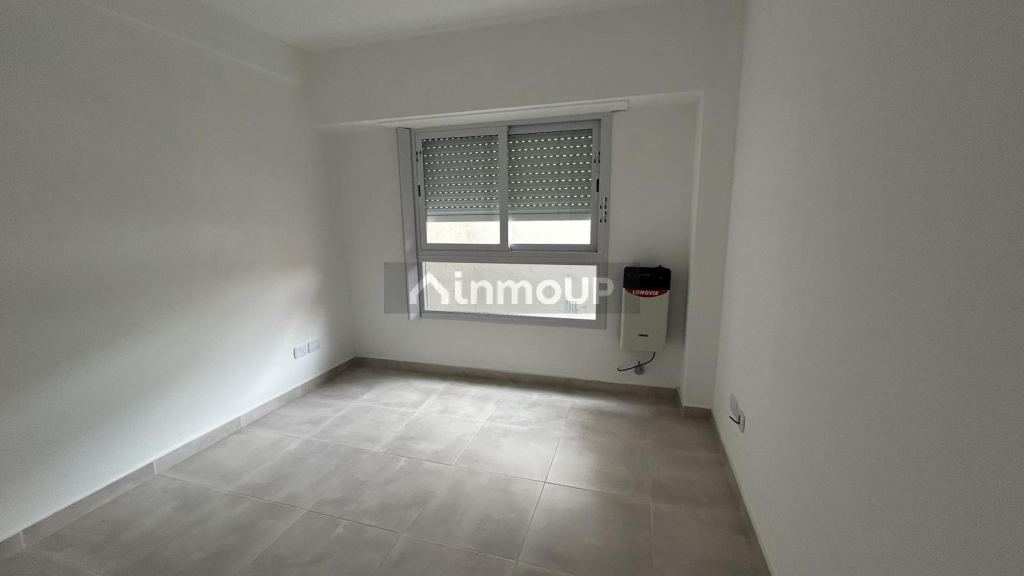 Departamento en Venta en Tres de Febrero, G.B.A. Zona Oeste