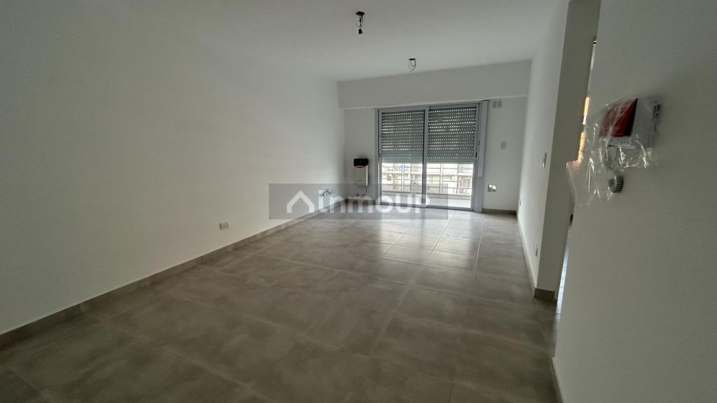 Departamento en Venta en Tres de Febrero, G.B.A. Zona Oeste