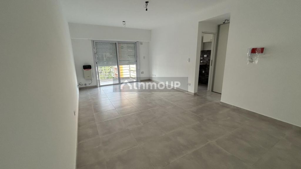 Departamento en Venta en Tres de Febrero, G.B.A. Zona Oeste