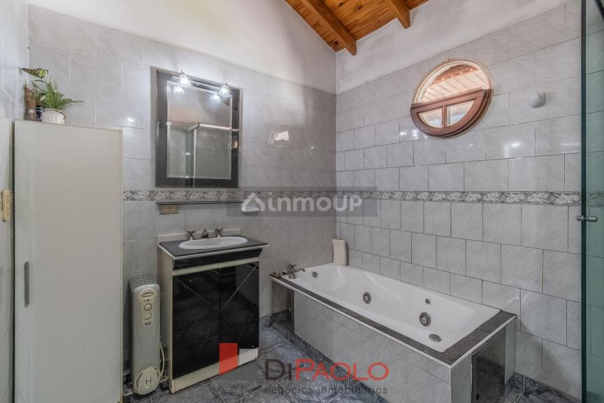 Casa en Venta en General San Martin, G.B.A. Zona Norte
