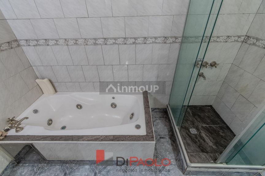 Casa en Venta en General San Martin, G.B.A. Zona Norte