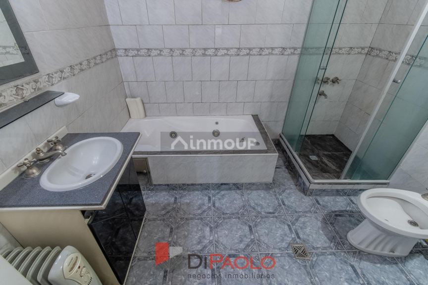 Casa en Venta en General San Martin, G.B.A. Zona Norte