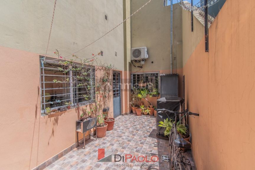P H en Venta en Tres de Febrero, G.B.A. Zona Oeste