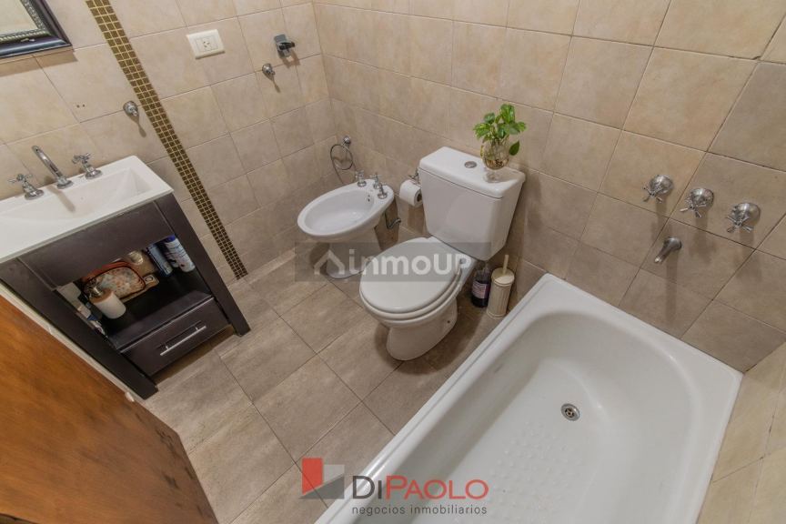 P H en Venta en Tres de Febrero, G.B.A. Zona Oeste