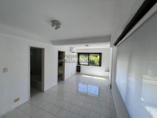 San Isidro Av centenario al 900