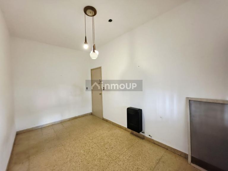 Casa en Alquiler en General San Martin, G.B.A. Zona Norte