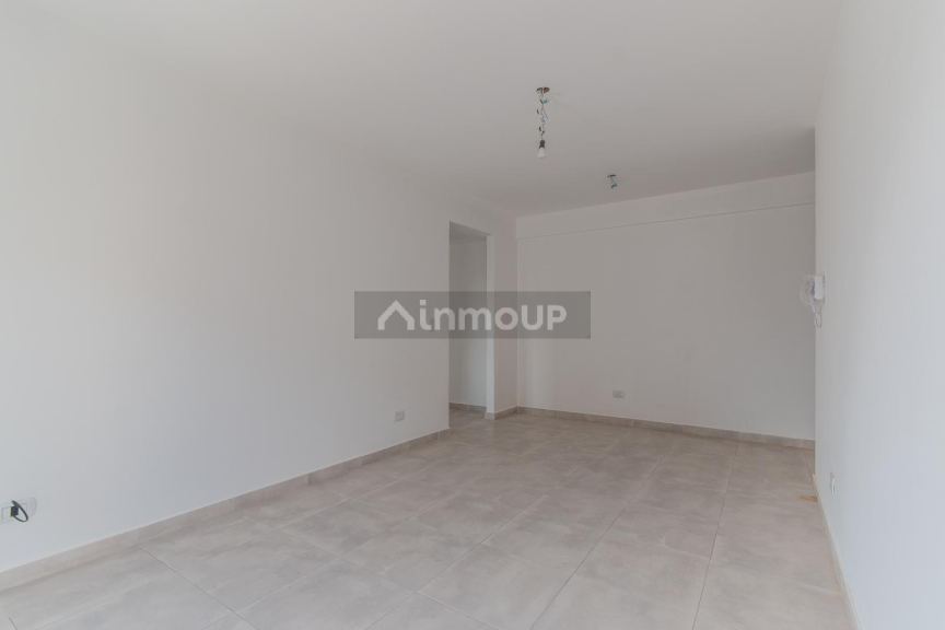 Departamento en Venta en Moron, G.B.A. Zona Oeste