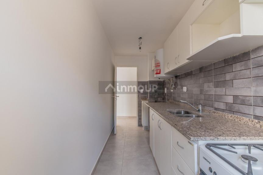 Departamento en Venta en Moron, G.B.A. Zona Oeste