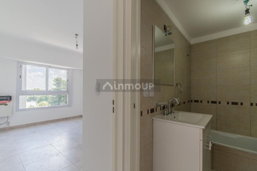 Departamento en Venta en Moron, G.B.A. Zona Oeste