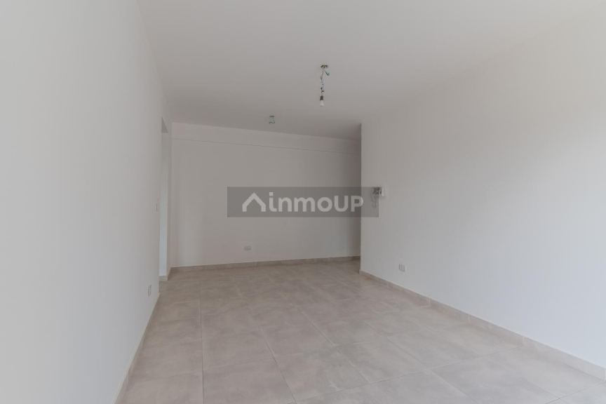 Departamento en Venta en Moron, G.B.A. Zona Oeste