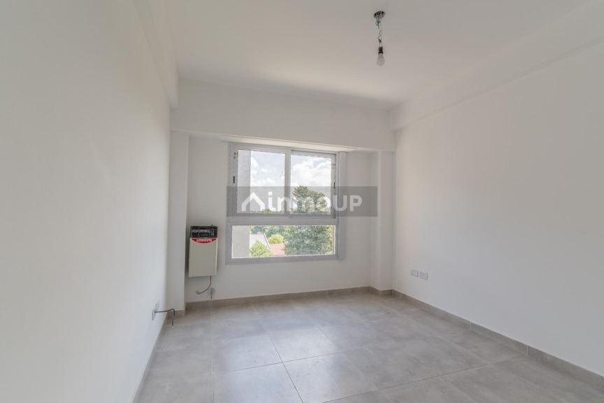 Departamento en Venta en Moron, G.B.A. Zona Oeste