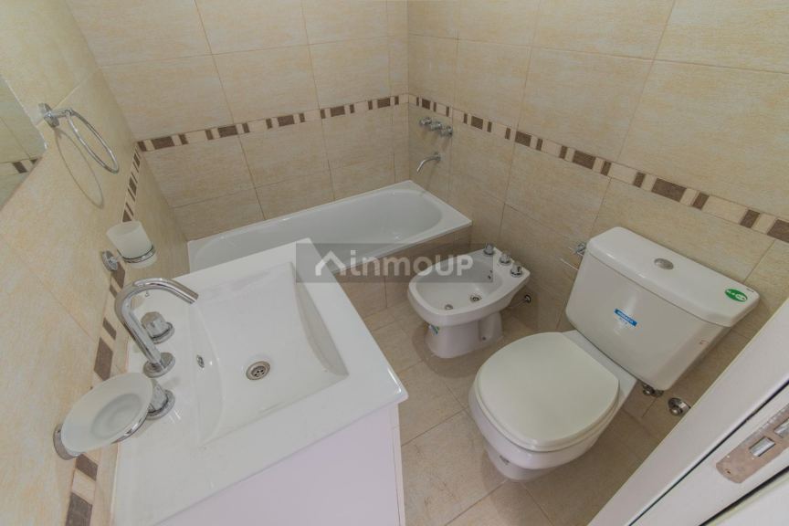 Departamento en Venta en Moron, G.B.A. Zona Oeste