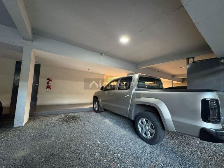 Cochera en Venta en General San Martin, G.B.A. Zona Norte