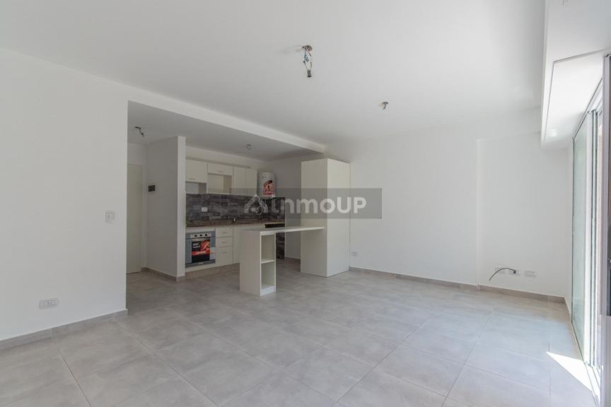 Departamento en Venta en Moron, G.B.A. Zona Oeste