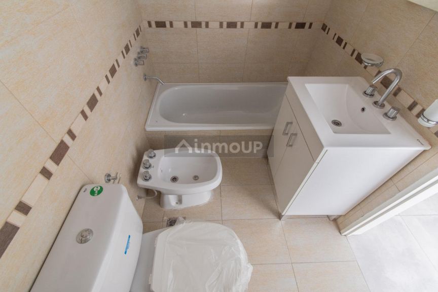 Departamento en Venta en Moron, G.B.A. Zona Oeste