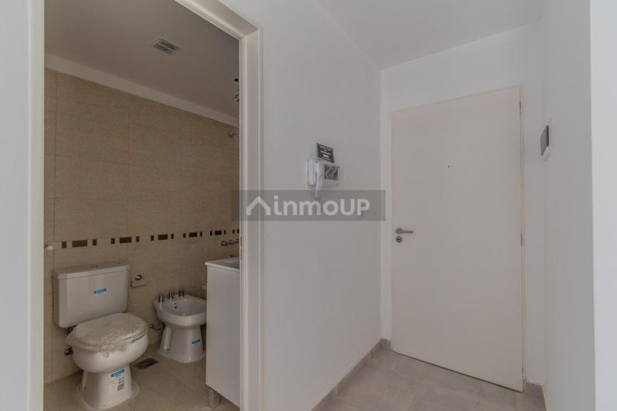 Departamento en Venta en Moron, G.B.A. Zona Oeste