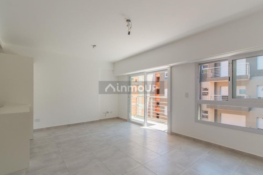 Departamento en Venta en Moron, G.B.A. Zona Oeste